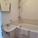 Aparthotel Rose *