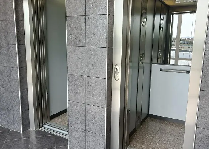 Rose מלון דירות סאני ביץ'