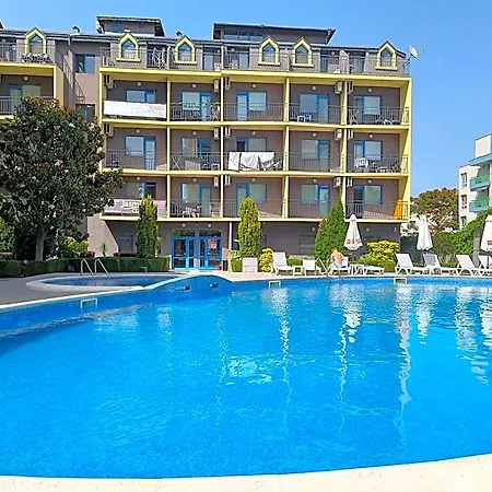 Rose Aparthotel Sluneční pobřeží
